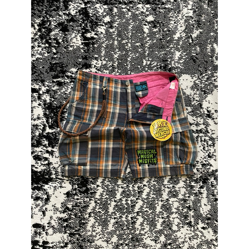 Magical mosh misfits tartan tebal cargo short pants size 34