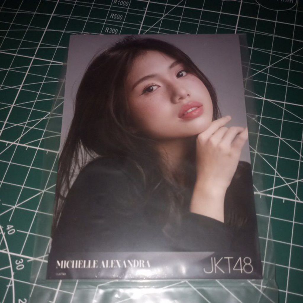 Photopack Michie Frecklesss Season Greetings 2026 Jkt48 OFC