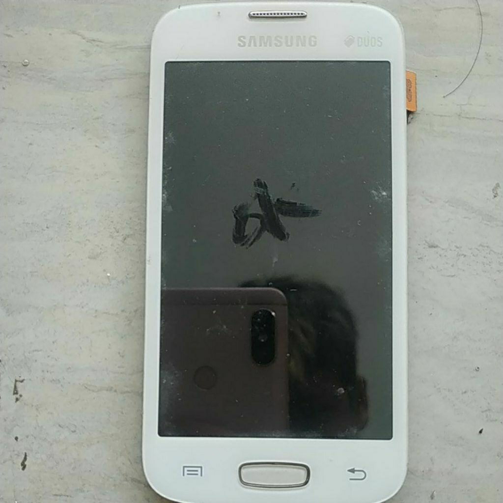 LCD bekas Samsung galaxy star pro,lcd ok