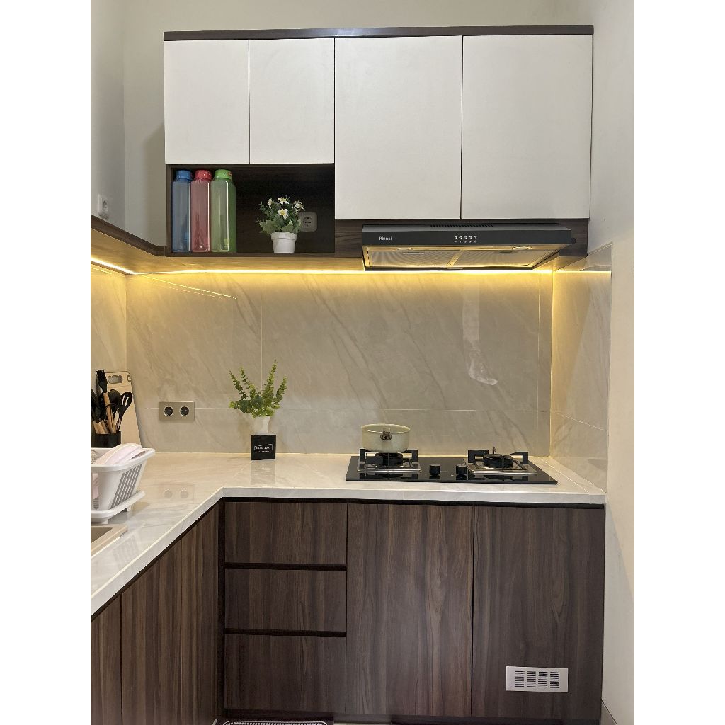 Kitchen Set Custom Clean Minimalis Plywood/Pvc Sidoarjo