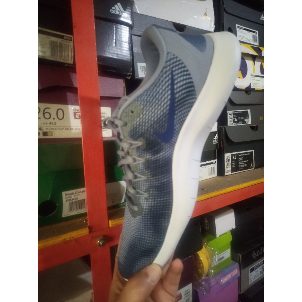 nike FLEX RN original size 44,5 BNIB
