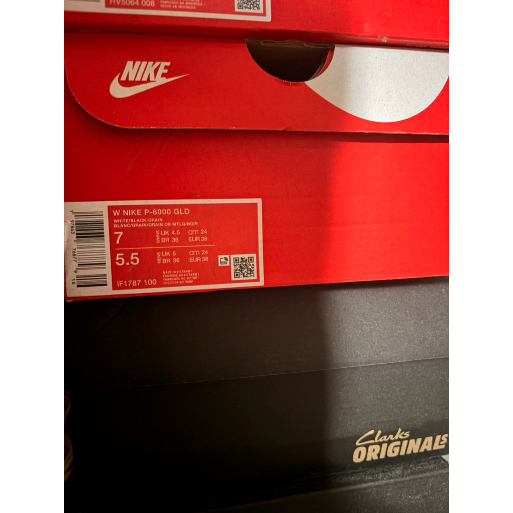 NIKE P6000