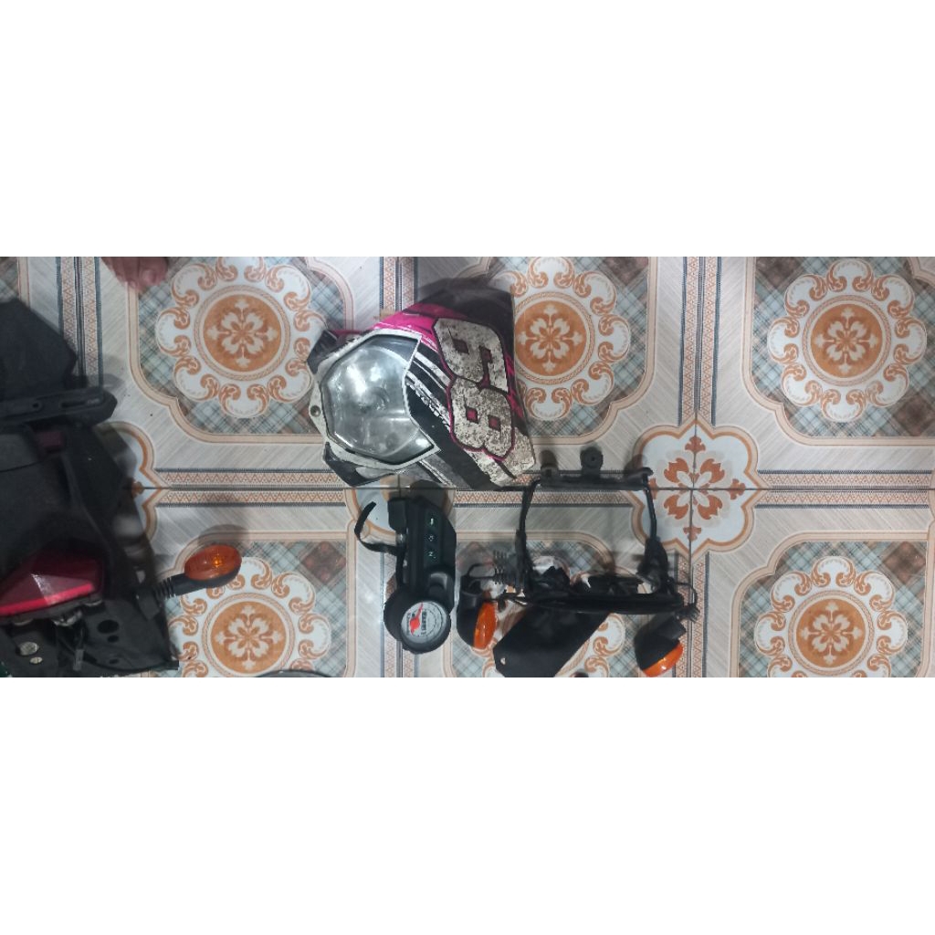 batok lampu & spedometer klx bf ori