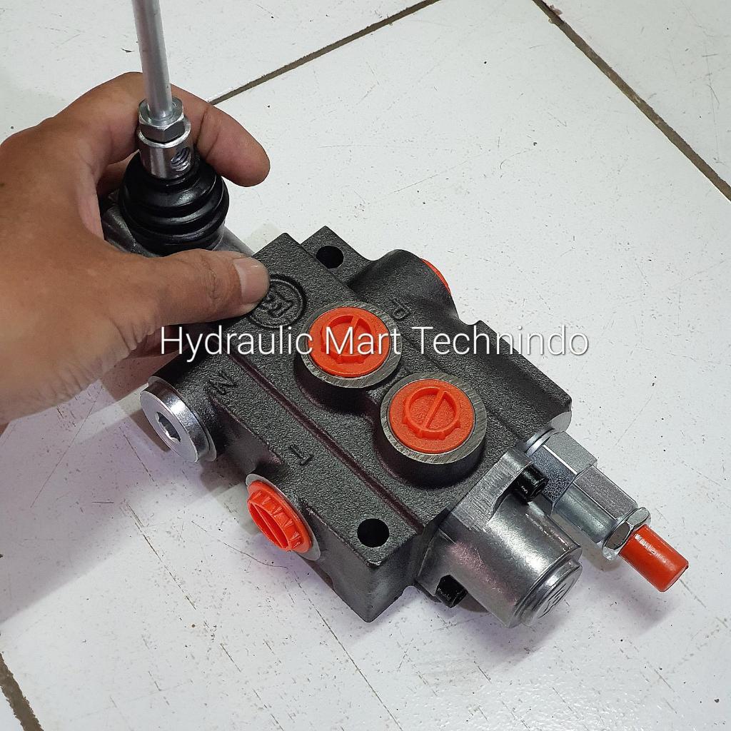 Hand Control Valve P40 - 40 LiterPermenit - 1 tuas Spring-merk CROZZE