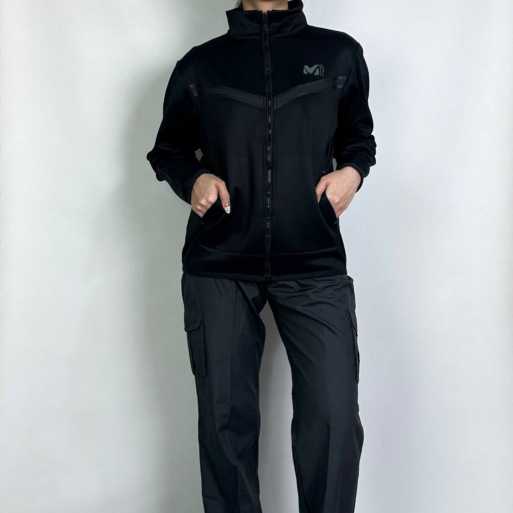 jaket wanita Millet size S (seperti baru) 100% original 170426O