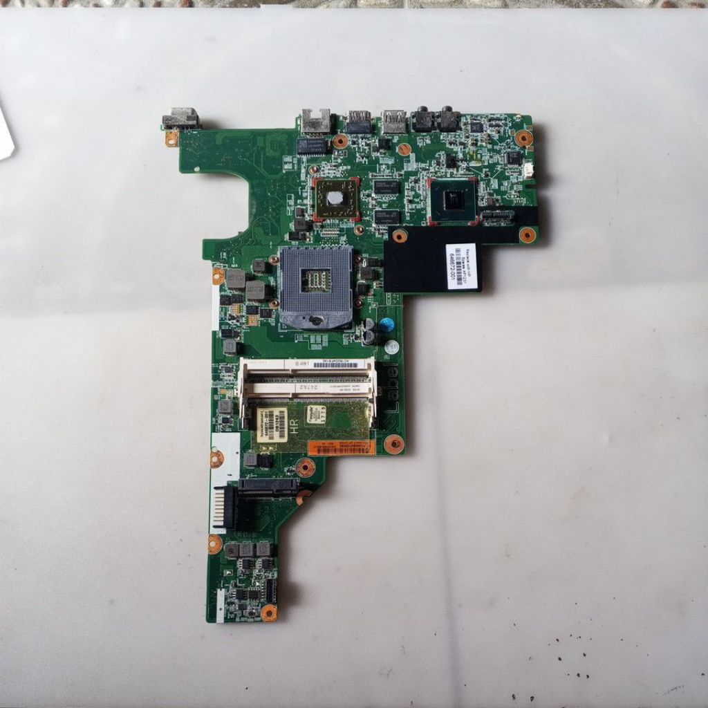 Motherboard laptop HP 431 Rusak