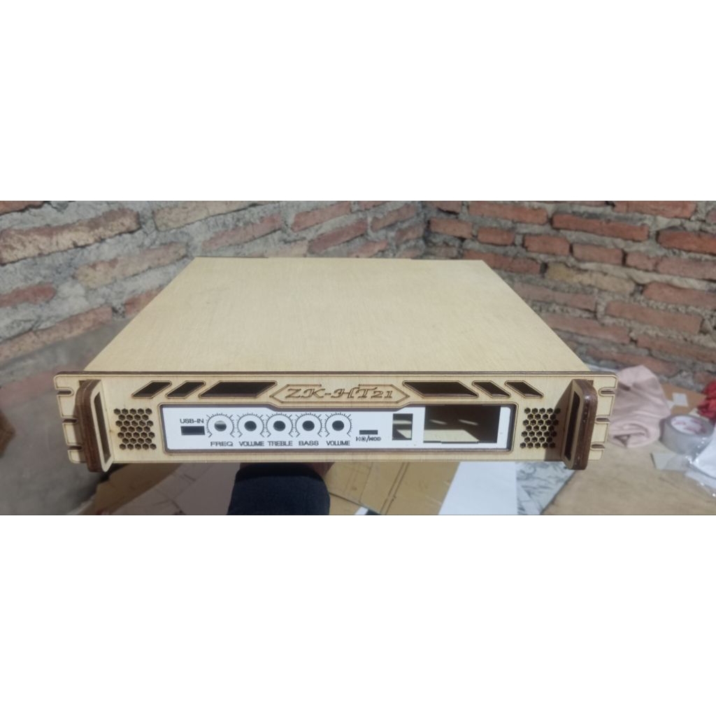 Box ZK- HT21