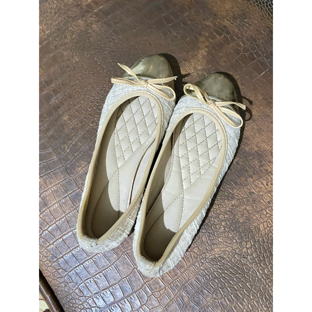 flatshoes wanita chic fortune preloved