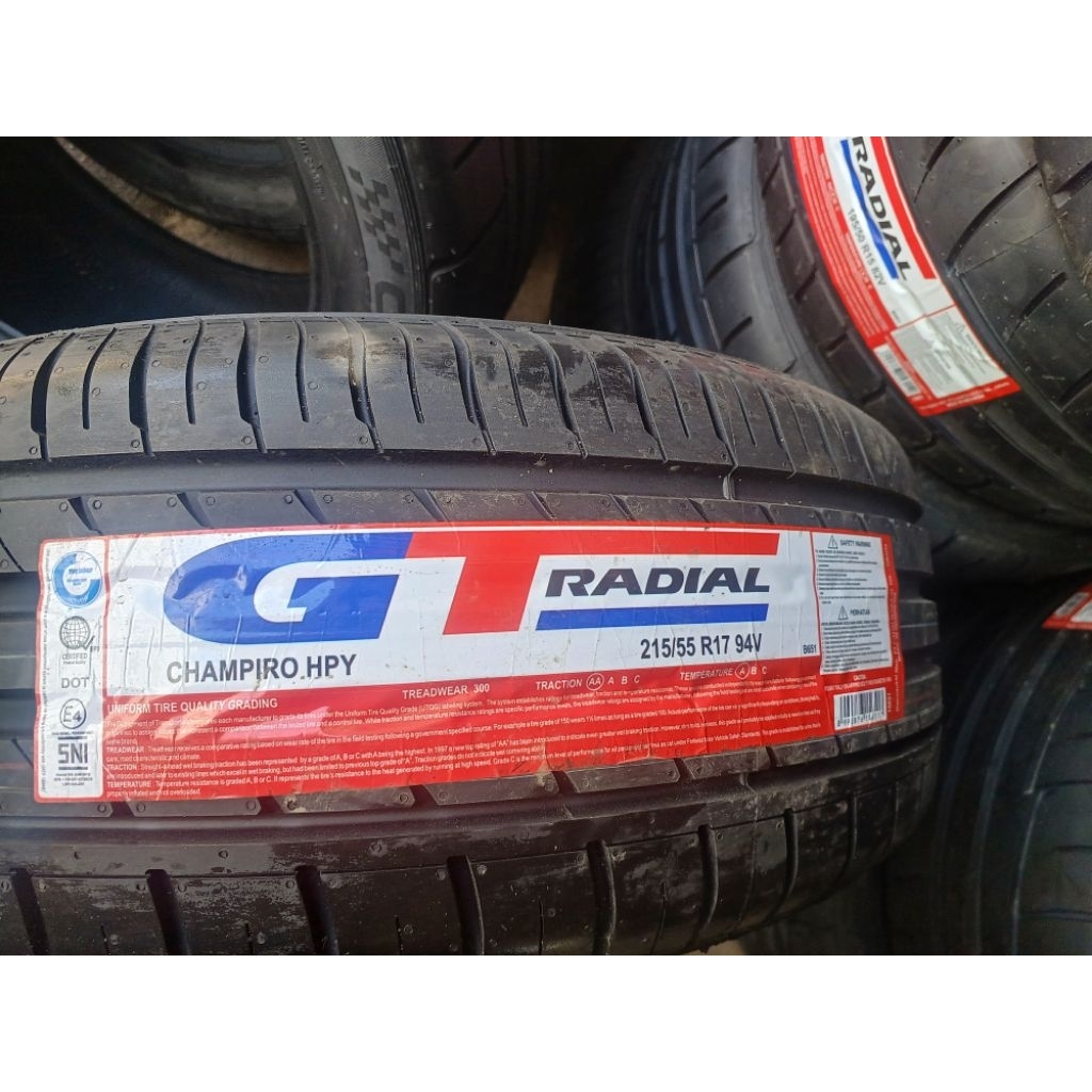 Ban GT Radial Champiro HPY 215/55R17