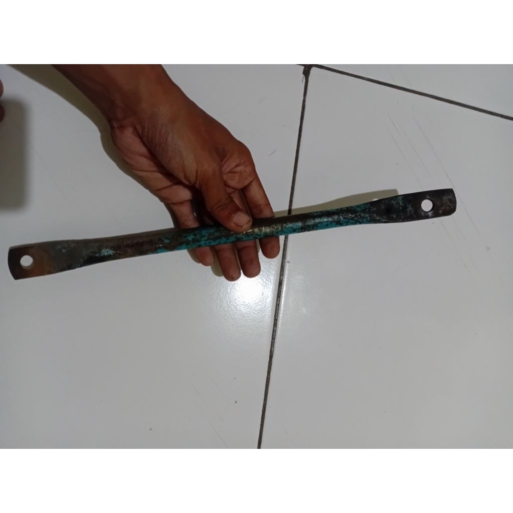 penahan rem belakang copotan astrea grand