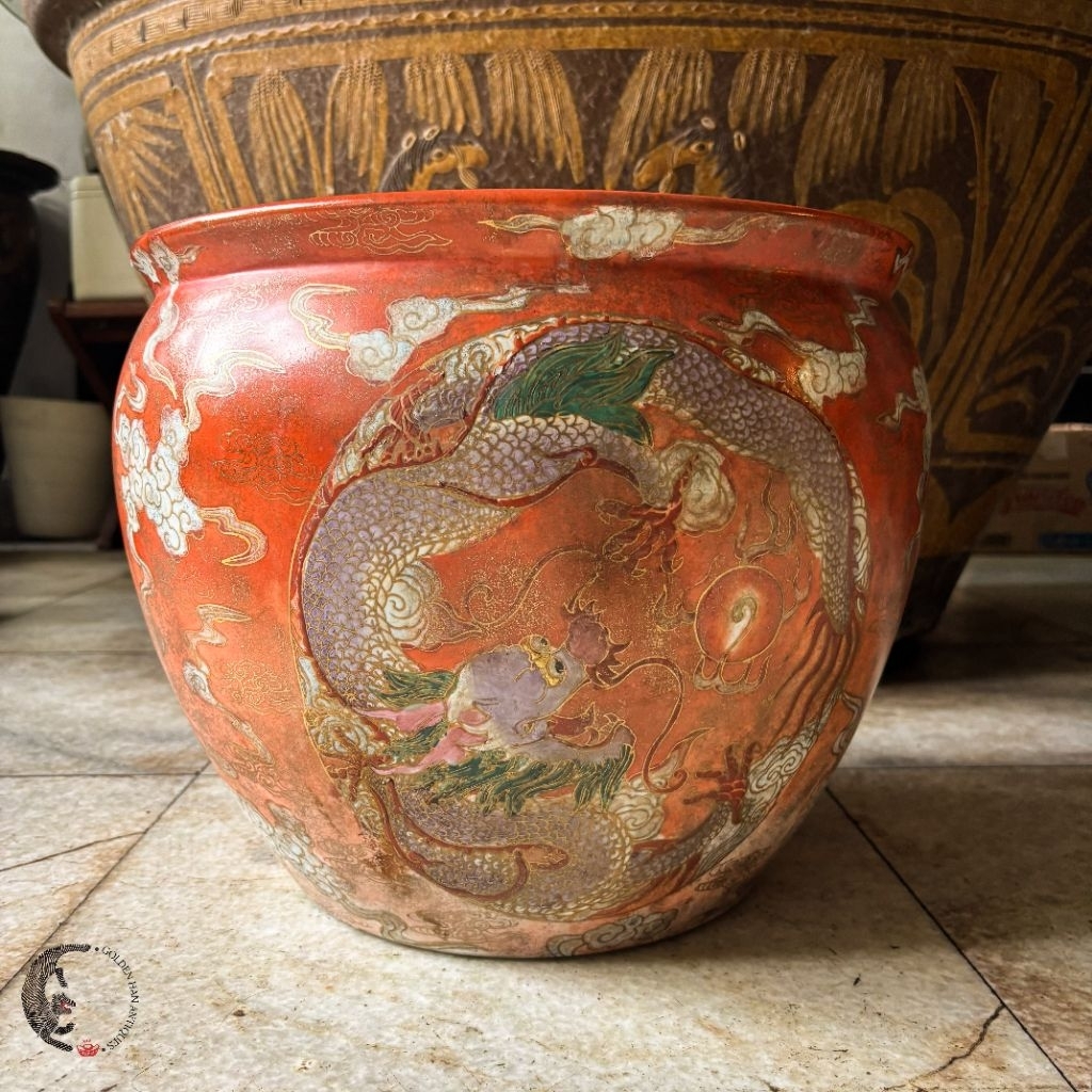 Guci Antik China Orange Naga