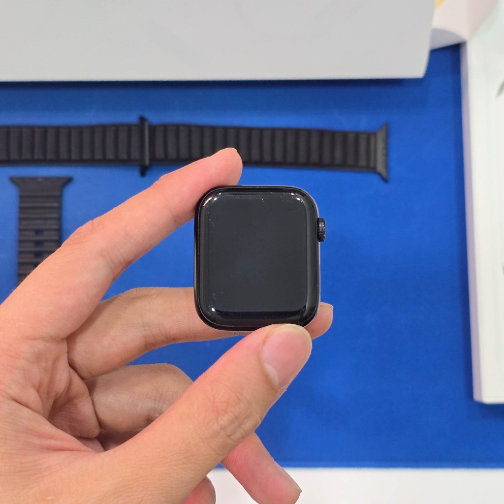 Apple Watch SE 2nd Gen 2 2024 Second 44MM Midnight Black Bonus