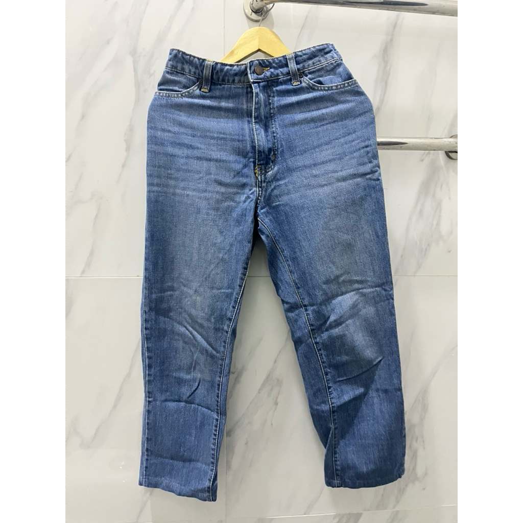 jeans dust
