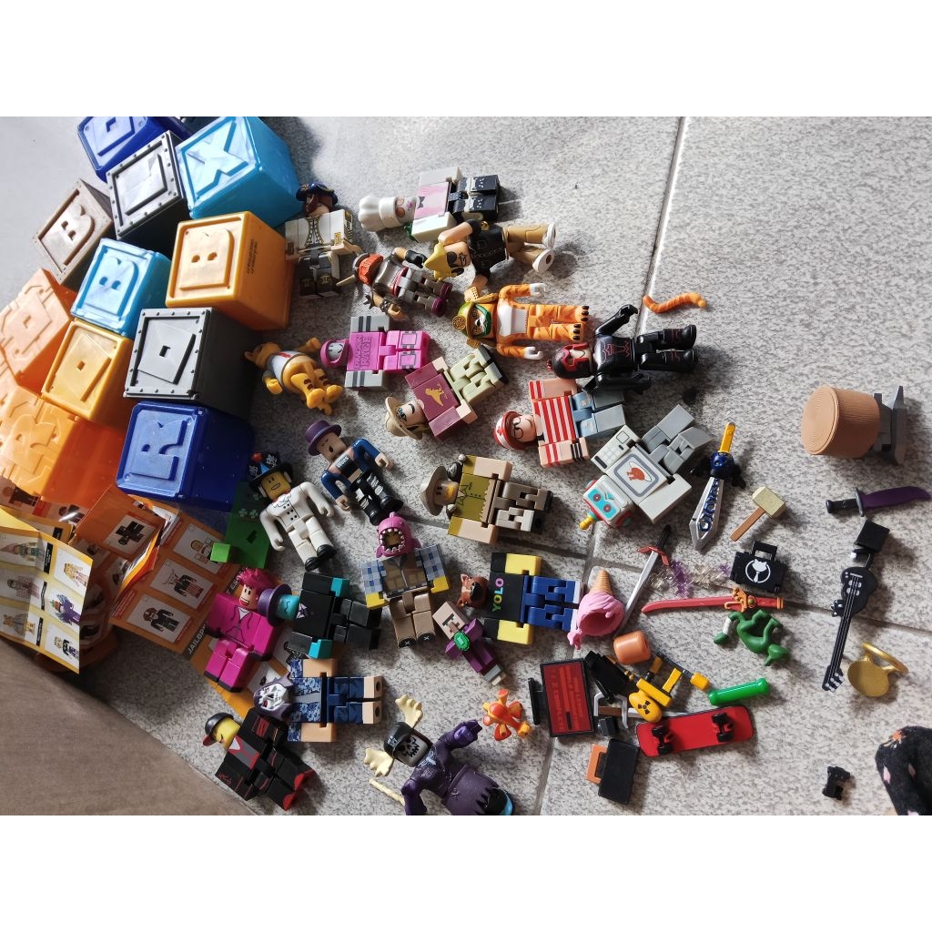 Roblox figure ori