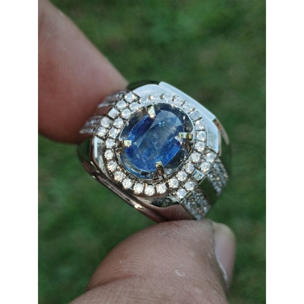 NATURAL BLUE KYANITE