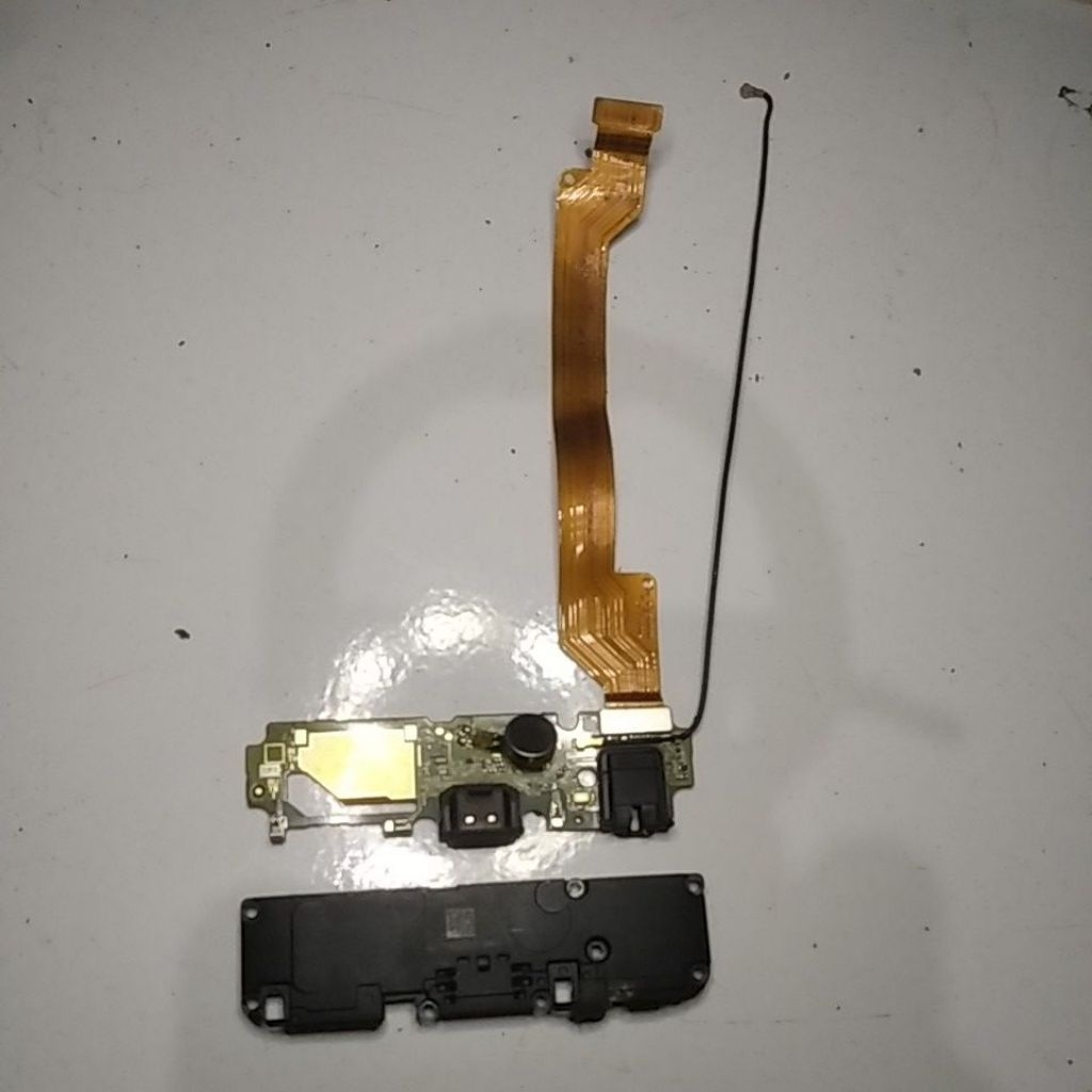 Papan Cas+Flexible+buzzer Vivo y91/y91c/y93/y95