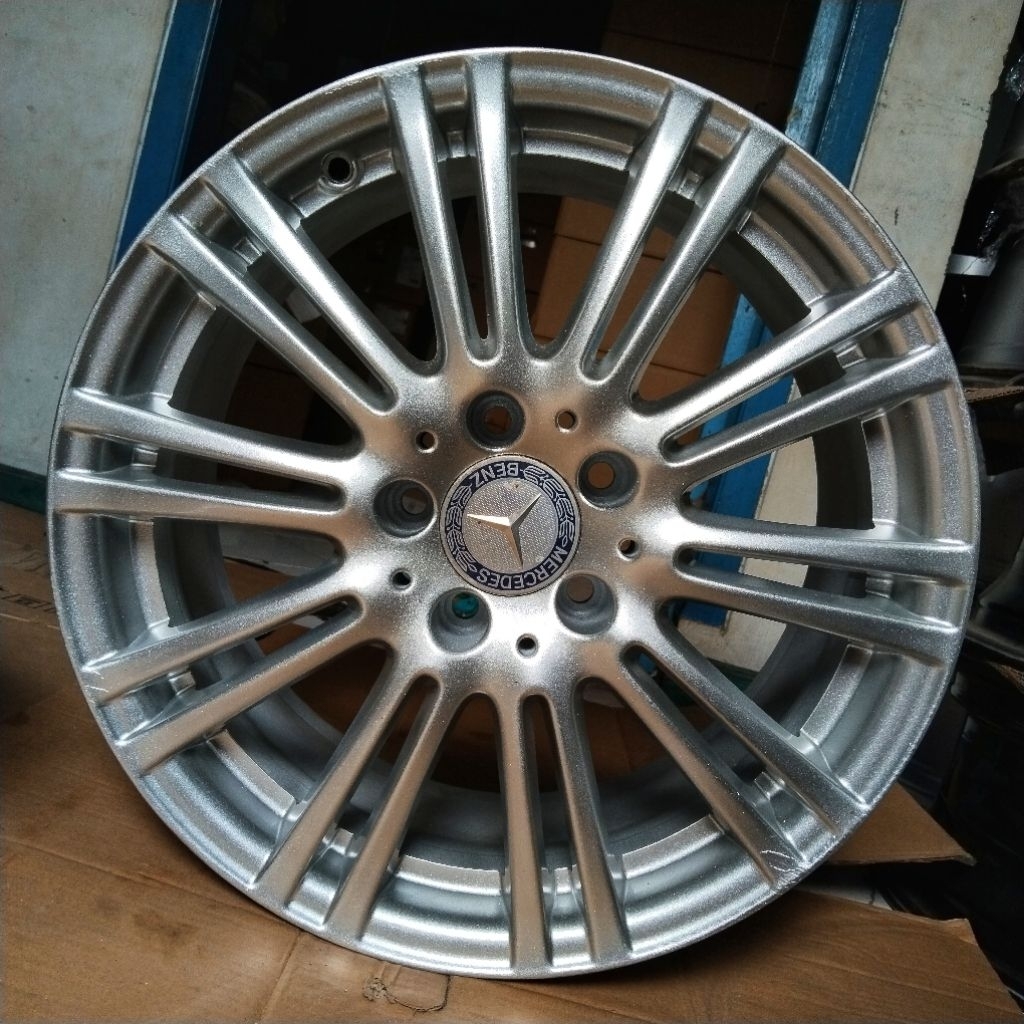 Velg Oem Mercedes Benz E Class W212 R17 Pcd 5x112 Lebar 8 inch ET 48 Made in Thailand Original OEM M
