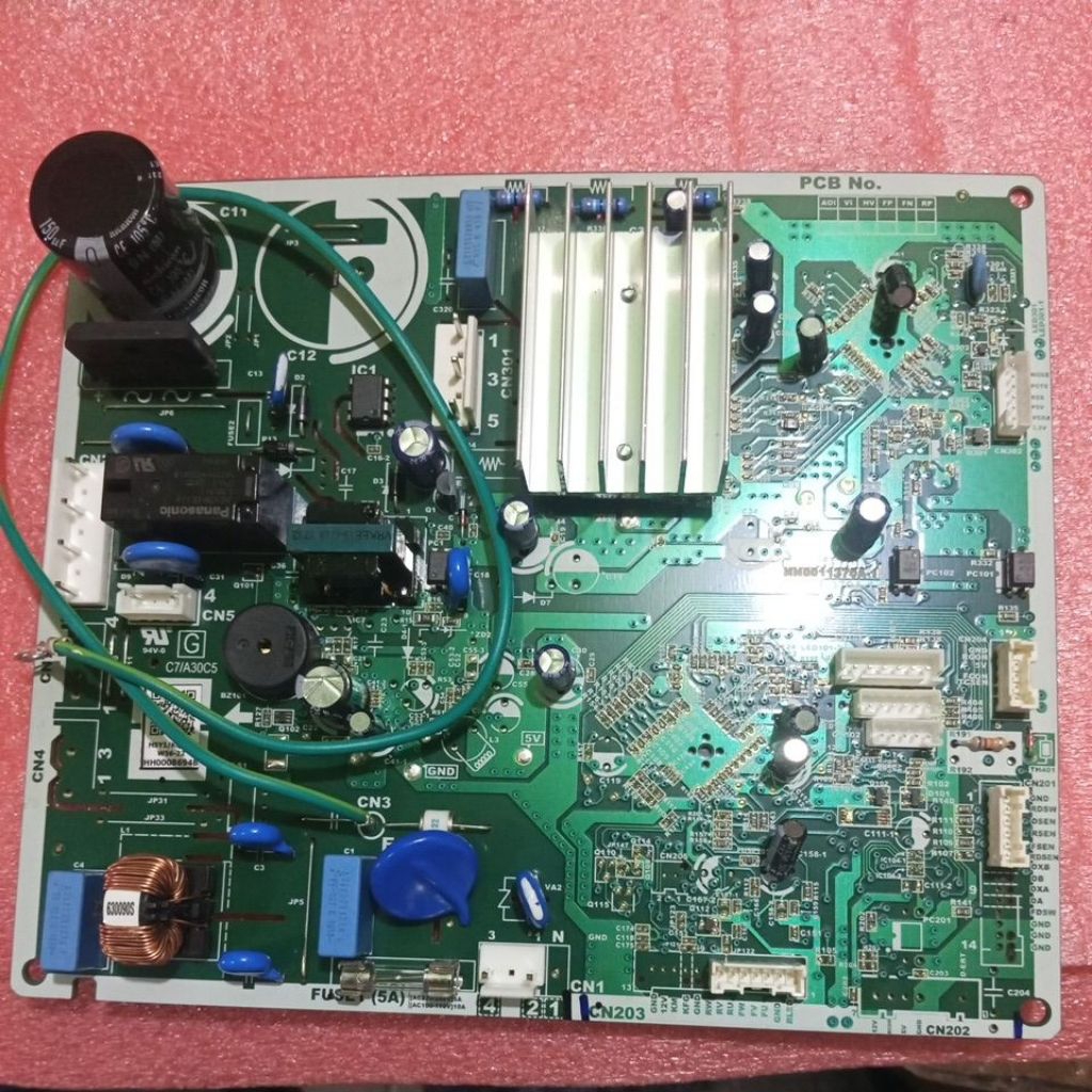 modul main PCB kulkas Hitachi seri HH0011370A
