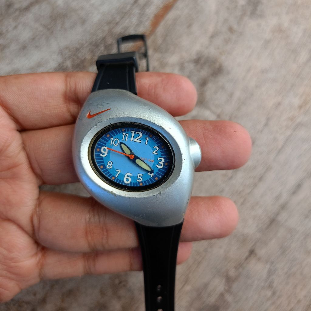 Nike Triax Analog
