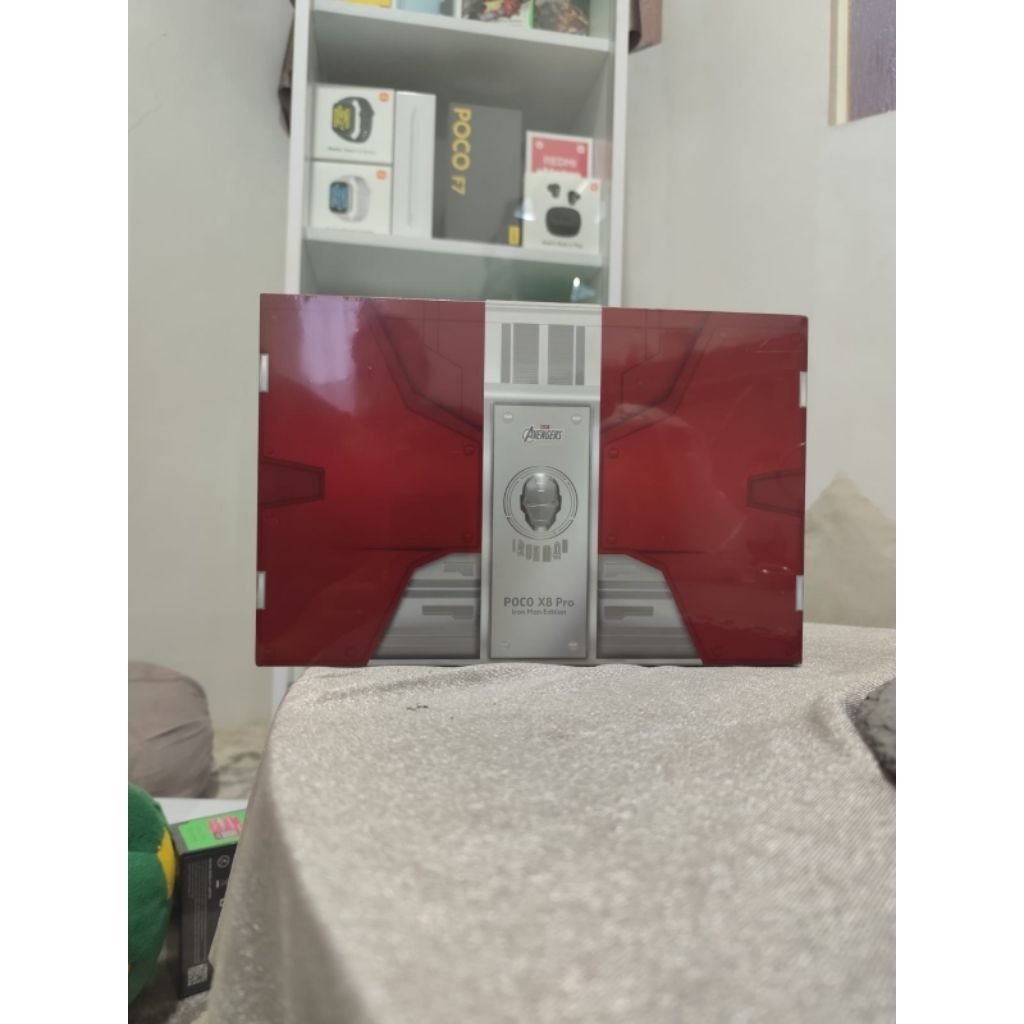 Poco X8 Pro 12/512 Edition Iron Man