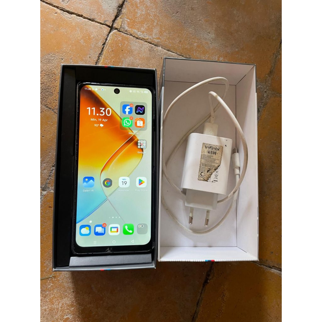 Infinix note 40, 8/256 second hand