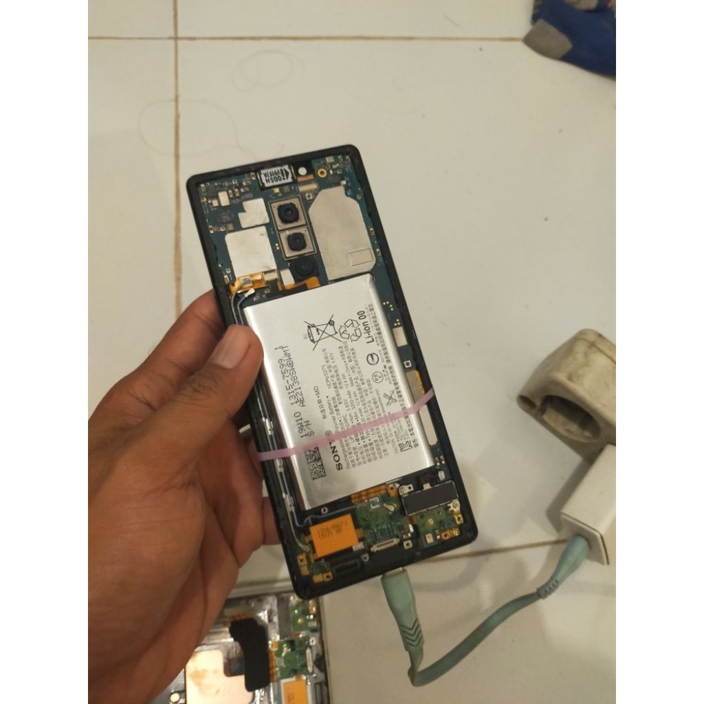 Mesin Sony Xperia 1 wifi only