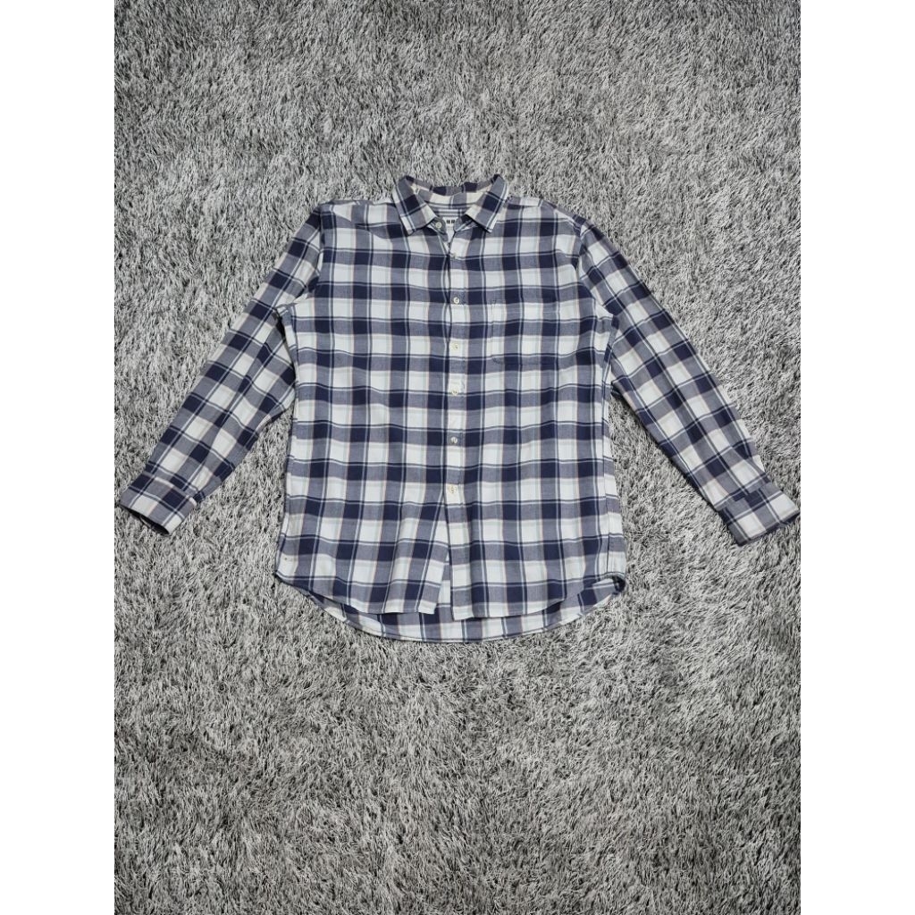 Kemeja flanel kotak² pria (UNIQLO)