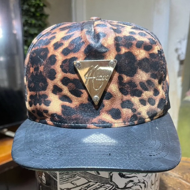 Topi Kulit Hater Snapback Second Like New Original