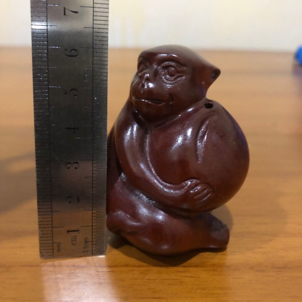 Patung kayu asli China shio Monyet