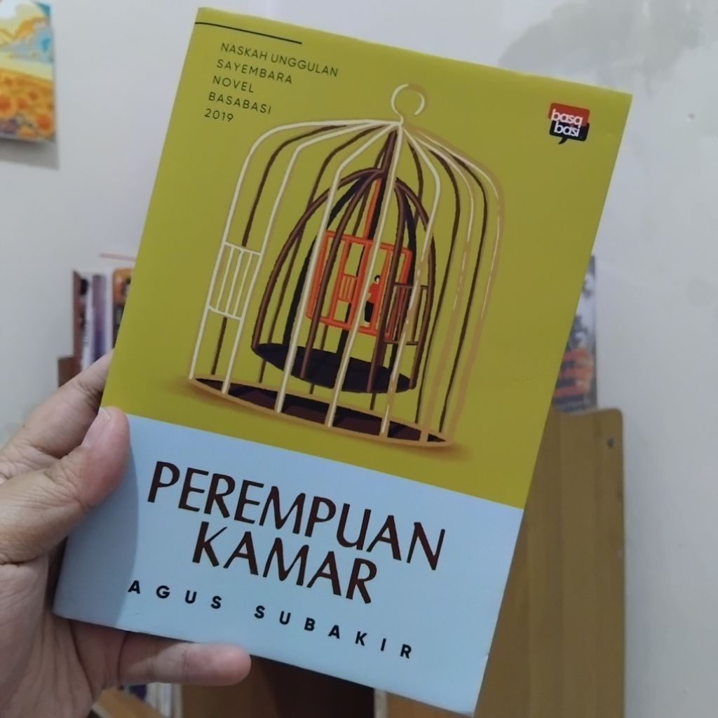 Novel Second Perempuan Kamar - Agus Subakir