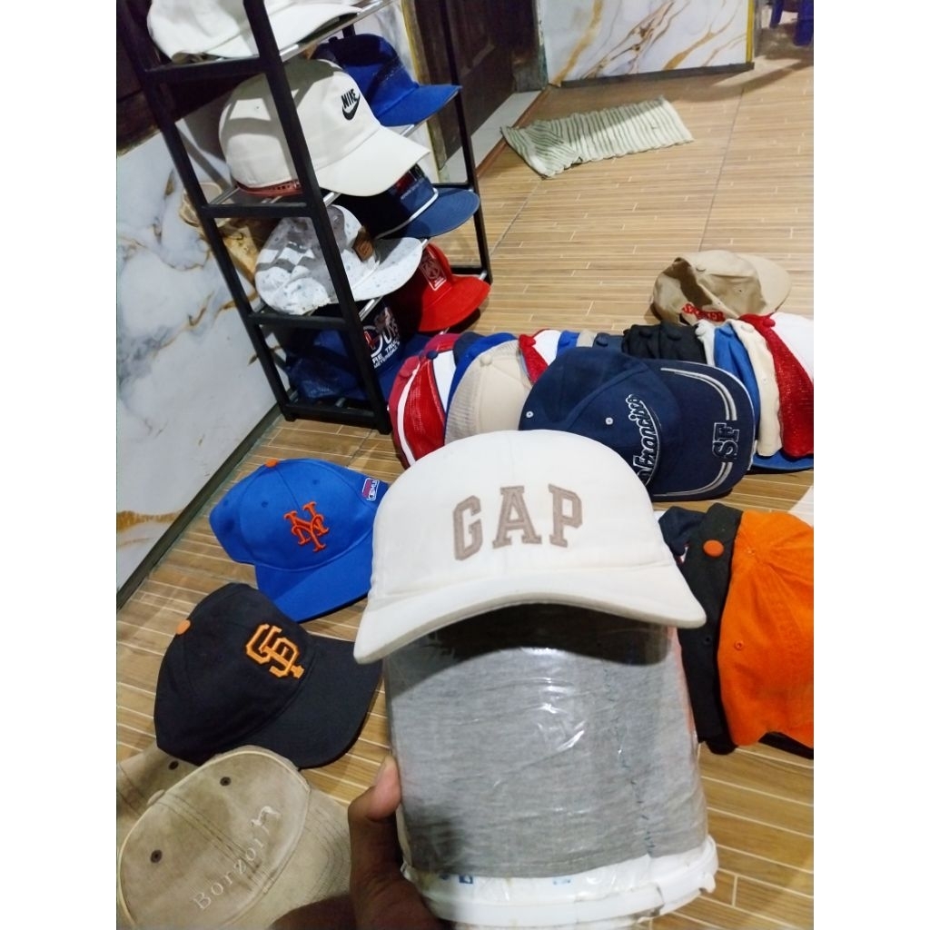 TOPI GAP