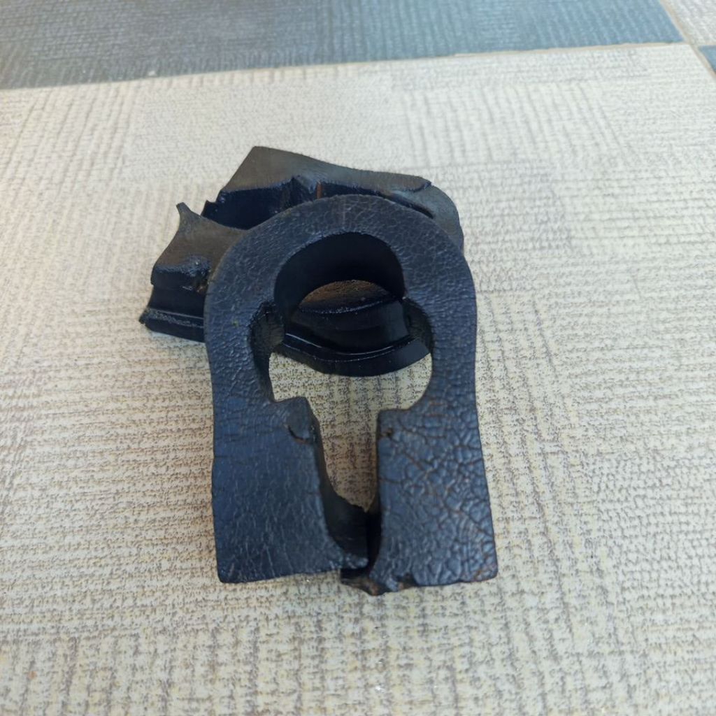 Karet ganjal pengaman tangki Dt100 copotan Original