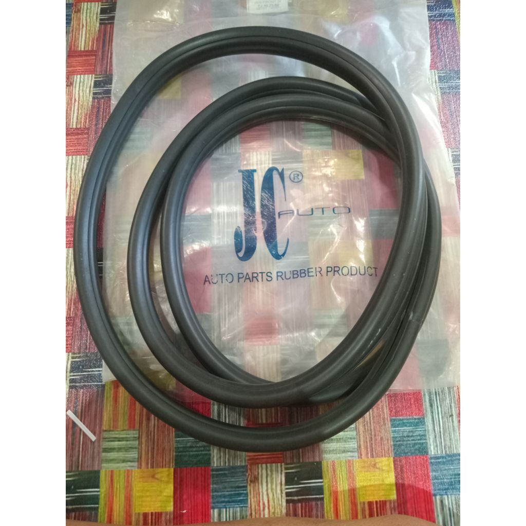 Karet Kaca Depan Hardtop  2F  - FJ40/FJ45/BJ40