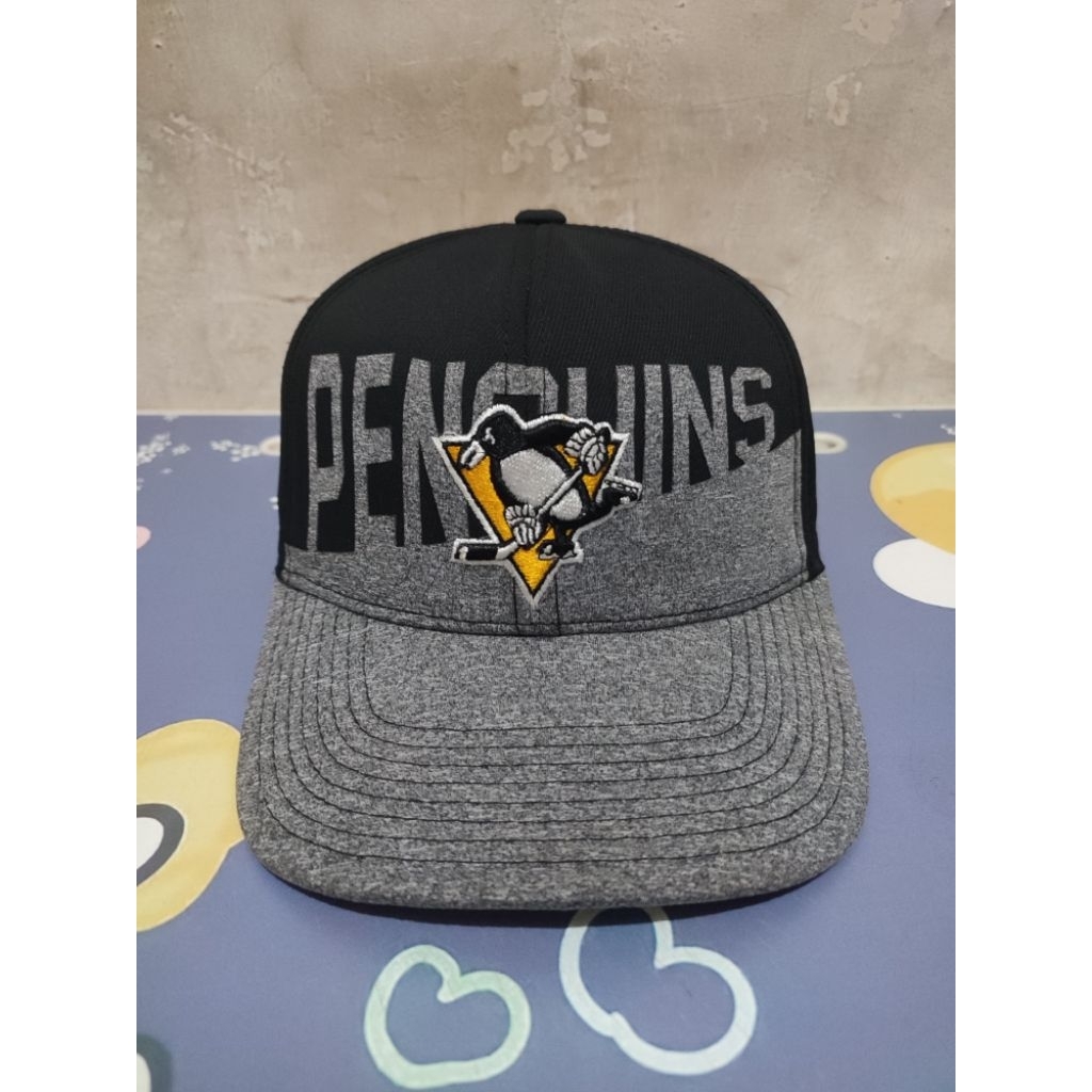 Topi Snapback Caps NHL Pittsburgh Penguins x Adidas Two Tone