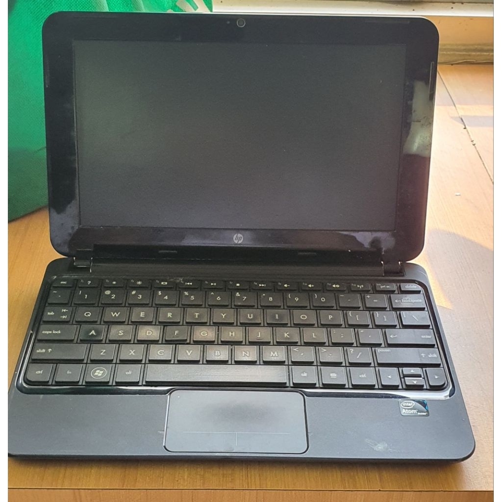 Laptop HP mini Intel Atom kondisi mati