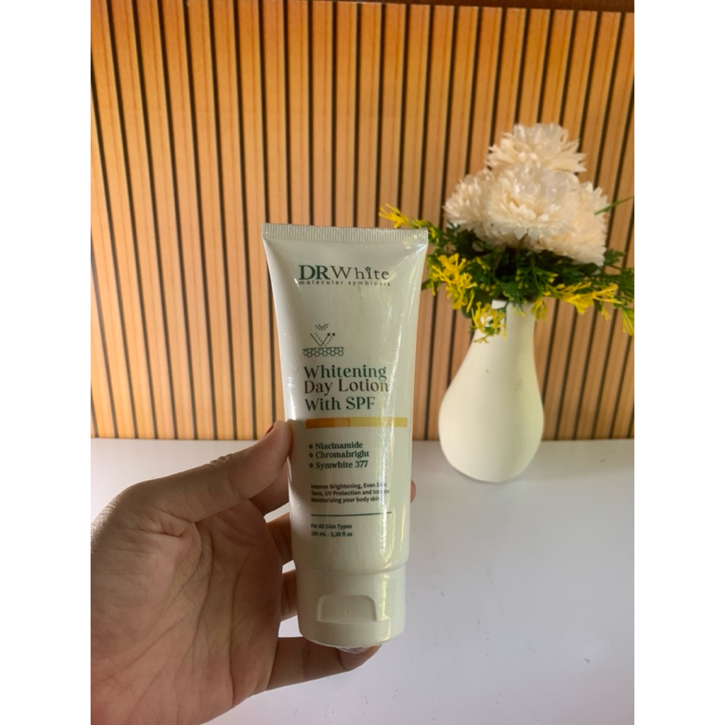 DrWhite Whitening Day Lotion with SPF
