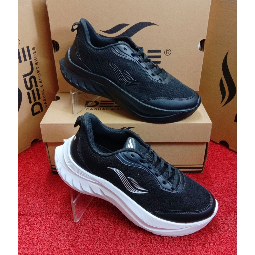 Sepatu sekolah DESLE QUEEN terbaru original