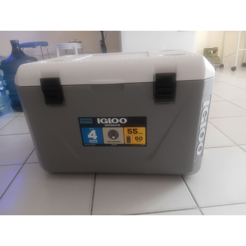 Cooler Box Ukuran Besar