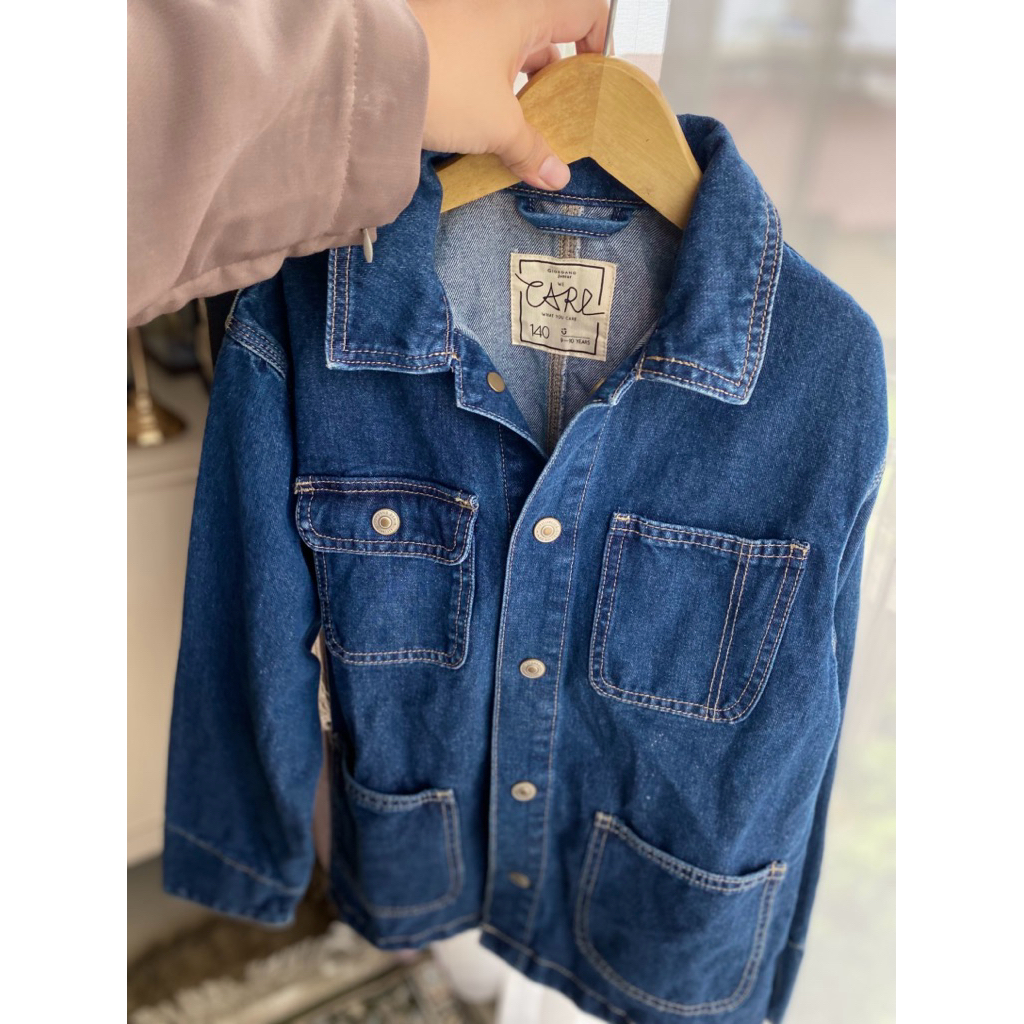 jaket jeans anak brand giordano.  jaket denim anak perempuan. jaket jeans anak perempuan giordano