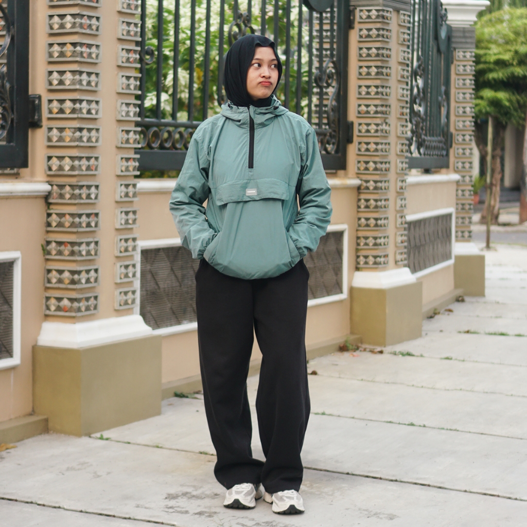 Throox Windbreaker Jaket || Ortus Green Jaket Parasut ( S )