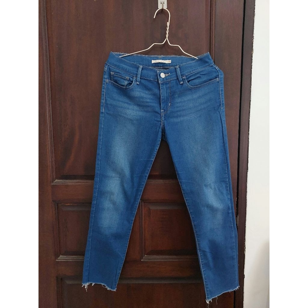 Preloved Levis 710 Skinny Jeans