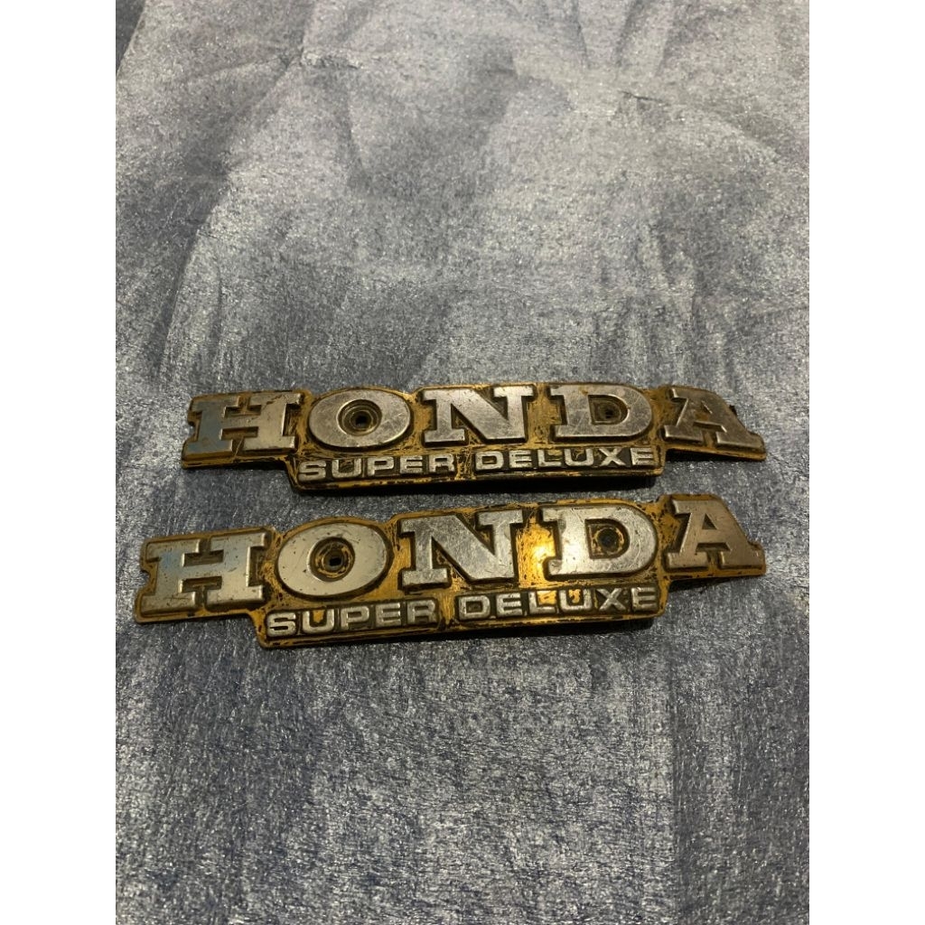 Emblem tangki gl100 original copotan