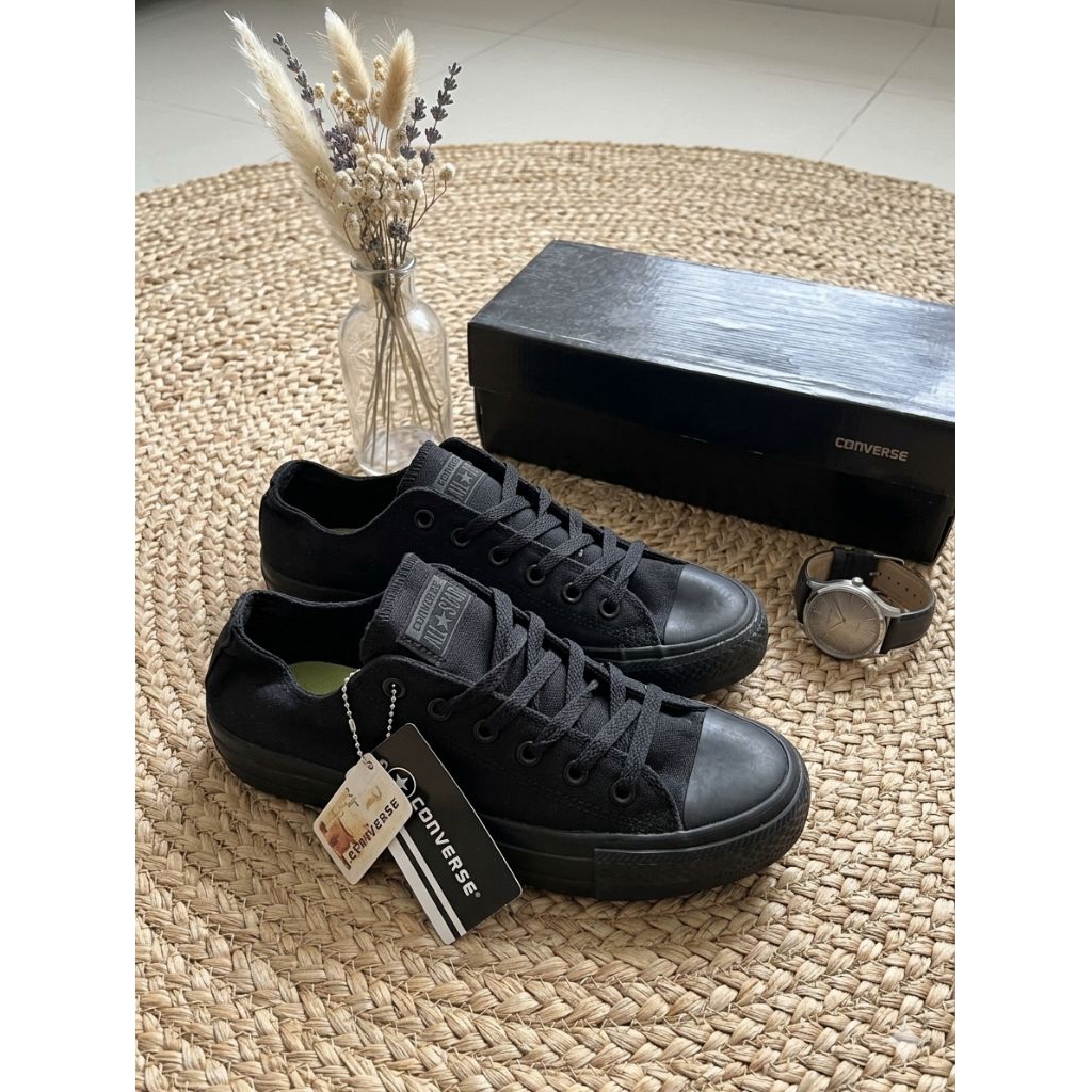 sepatu pria sepatu distro