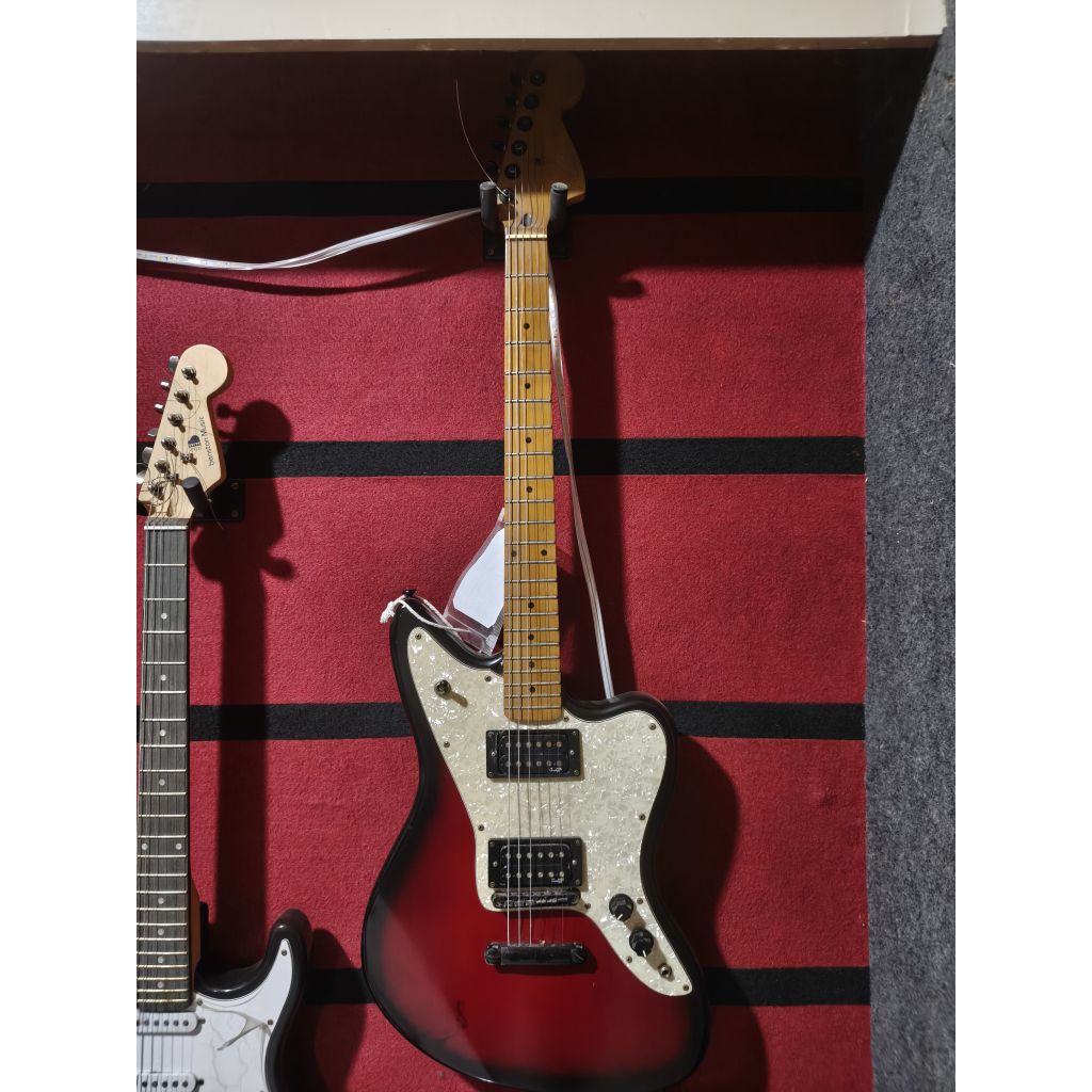 Gitar elektrik fender Jaguar