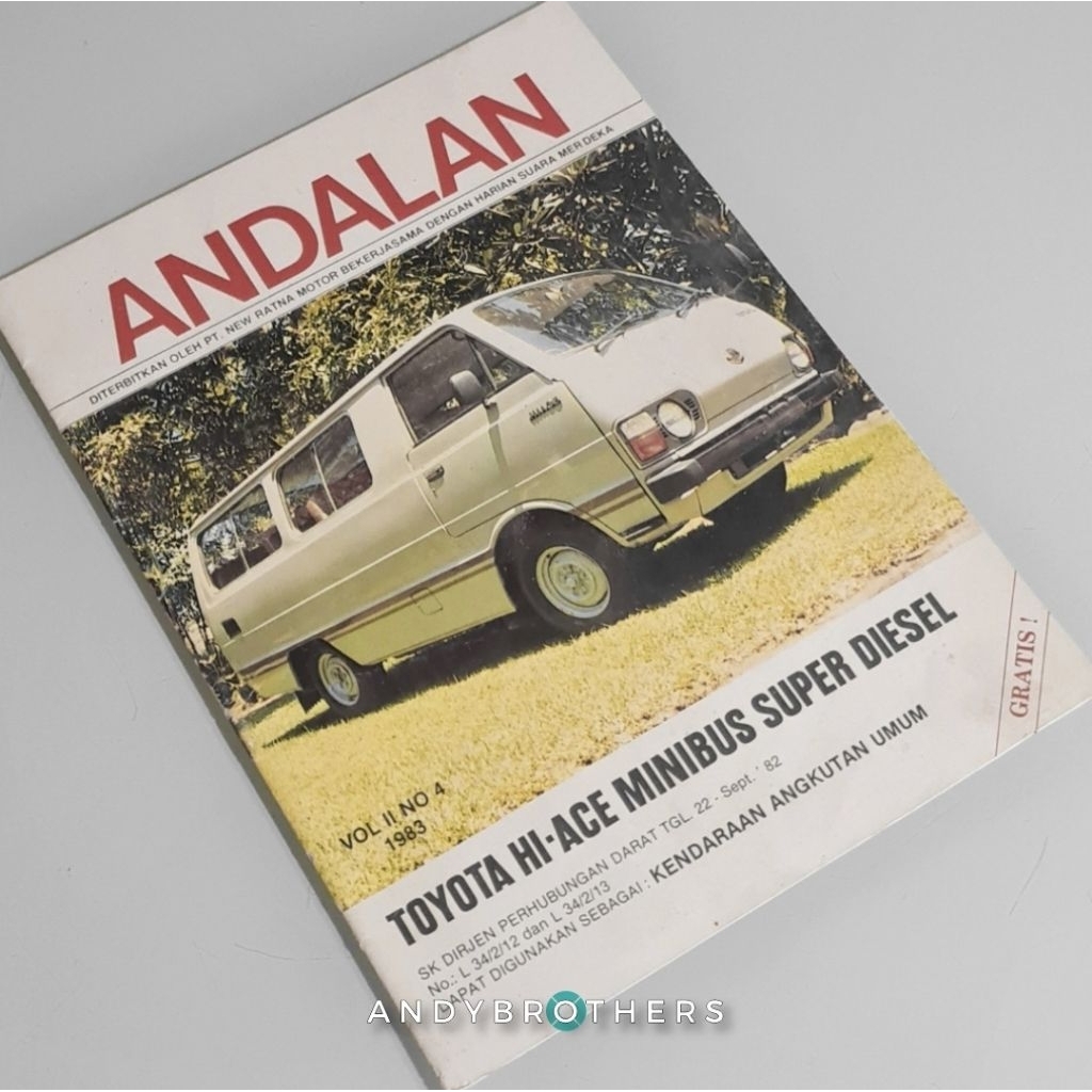 Buku / Majalah / Magazine / Katalog Otomotif ANDALAN Toyota 1983 - Original