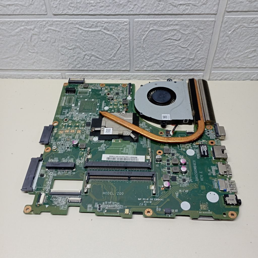 Motherboard Mainboard Mobo Mesin Normal nyala Hidup Laptop Acer Aspire E14 E5-471 E5-471G