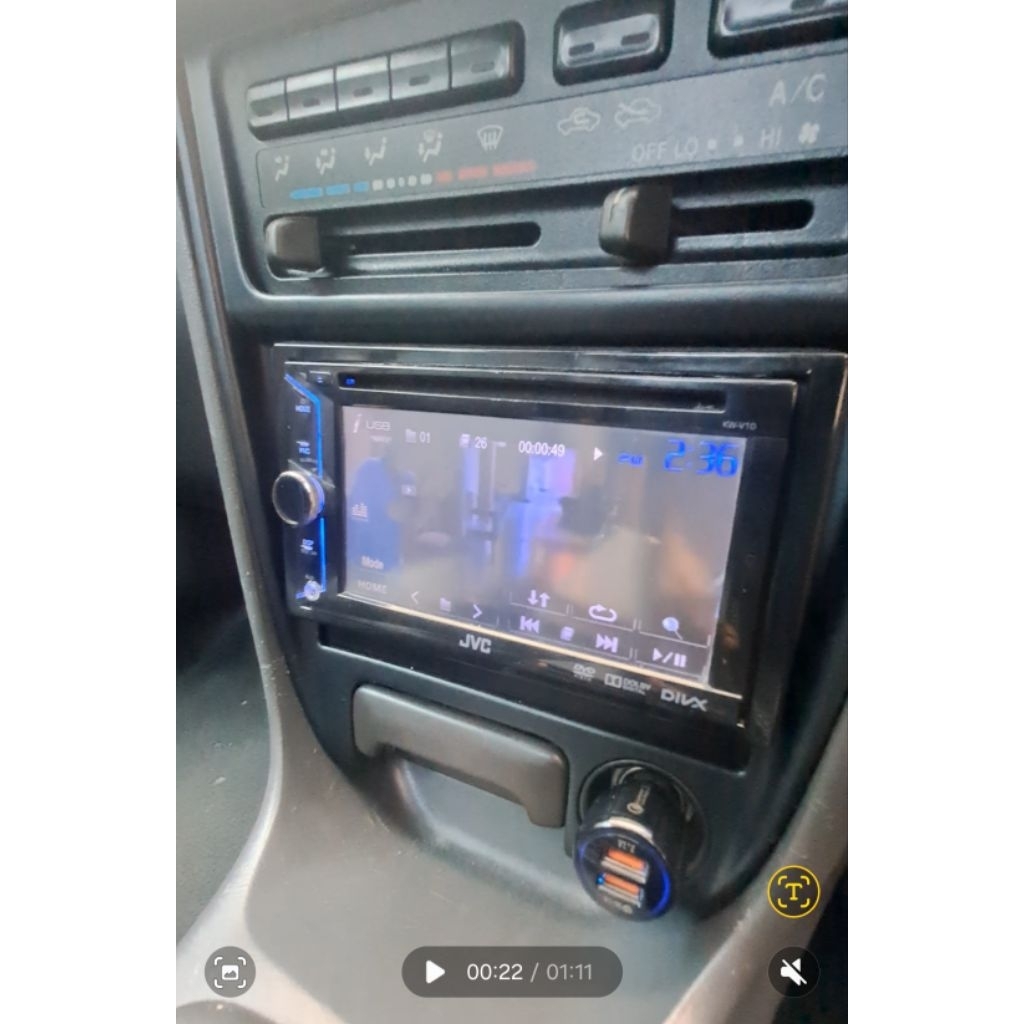 Tape mobil Double din JVC  copotan original Honda HRV