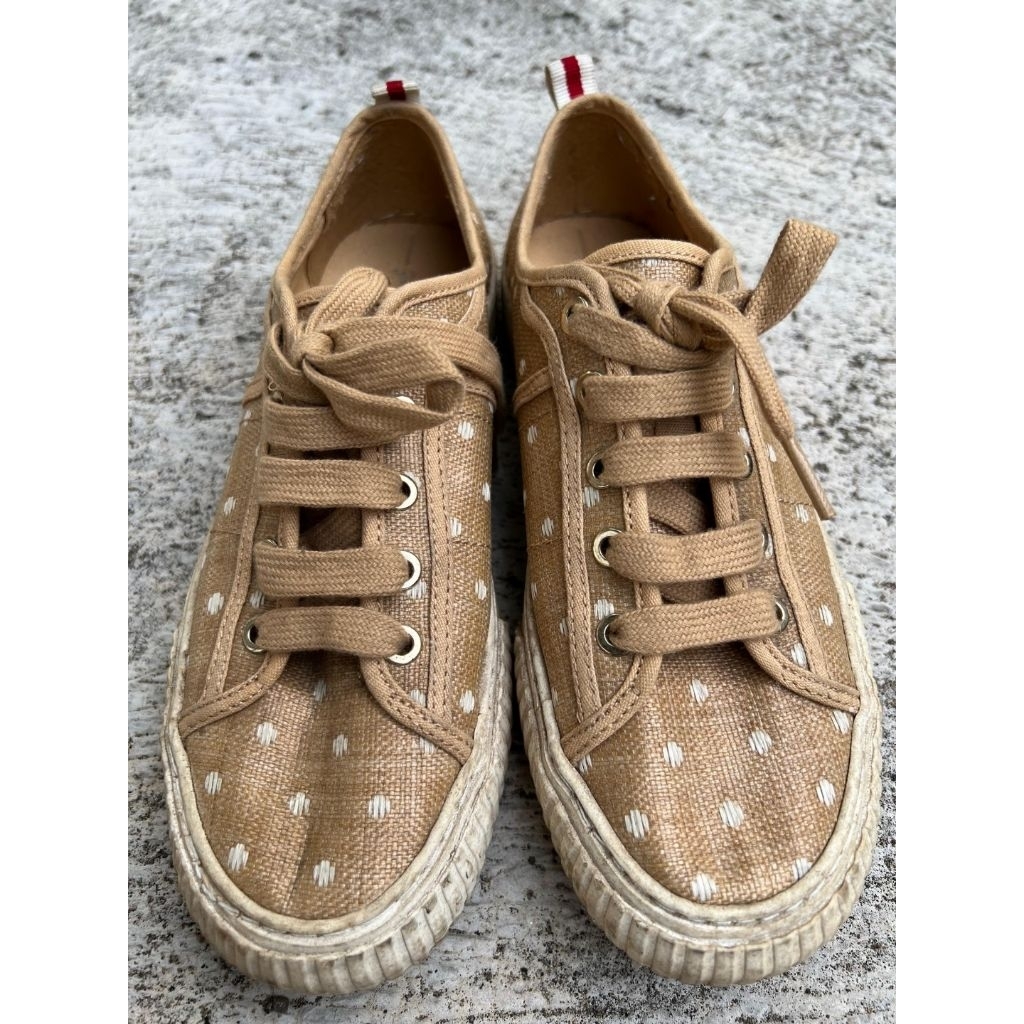 stradivarius sepatu