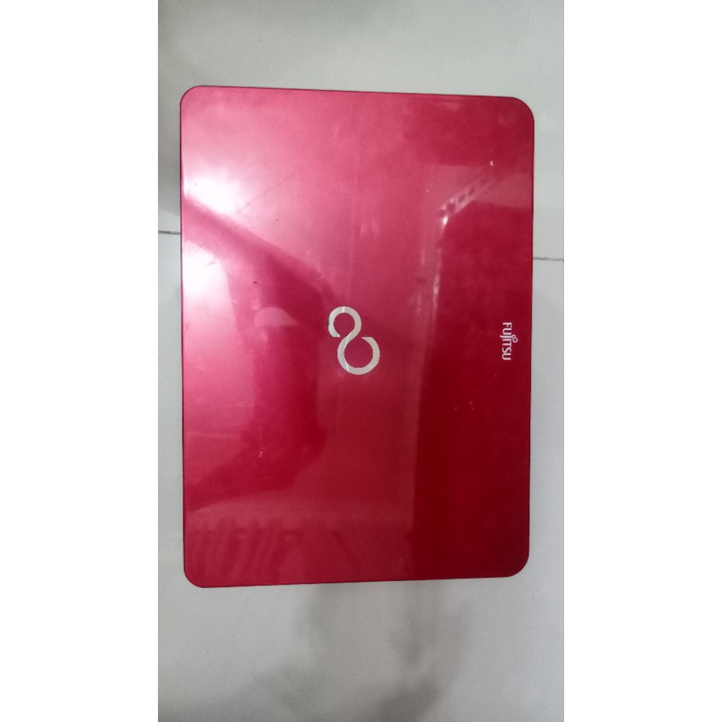cassing lcd laptop fujitsu LH532