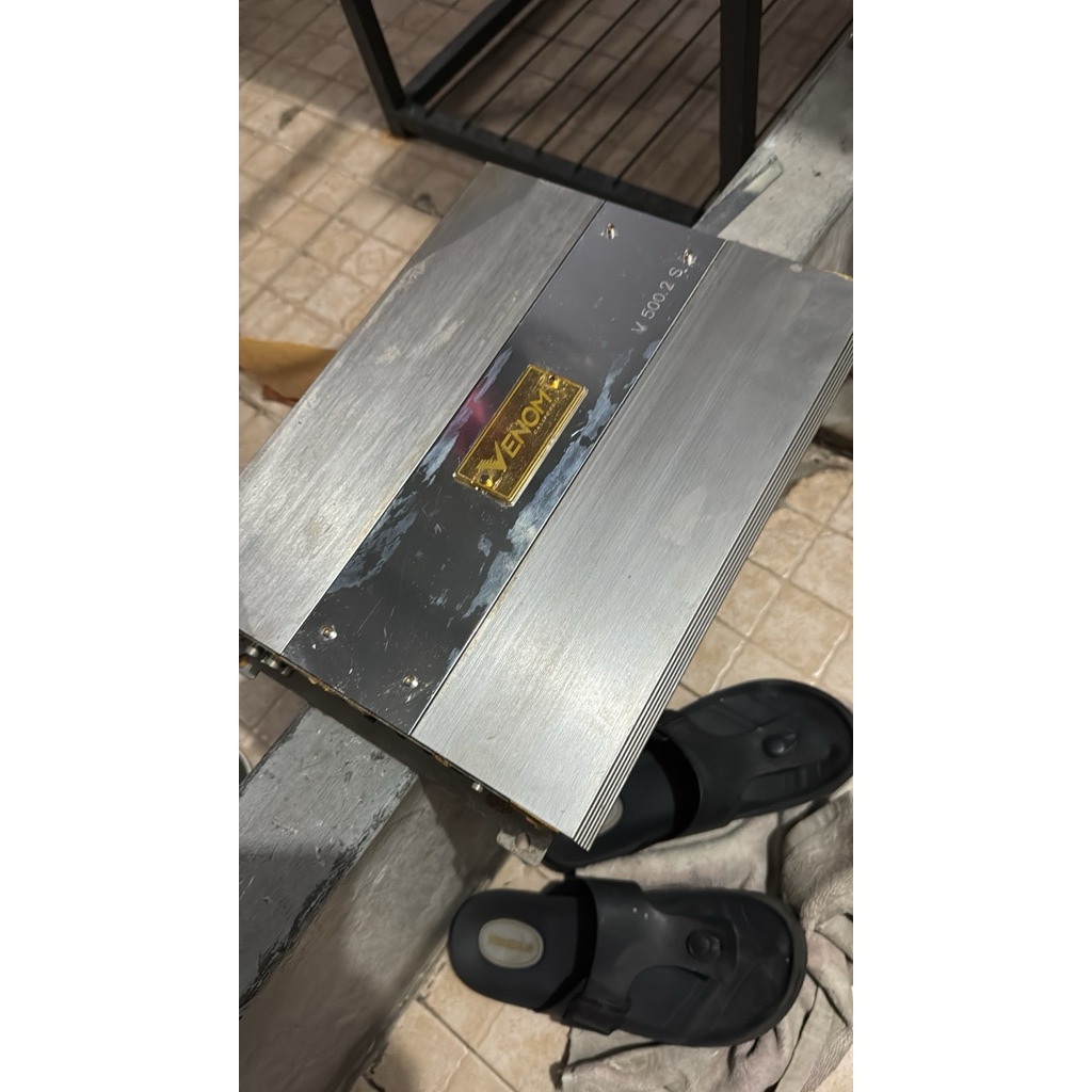 power amplifier mobil Venom California v500 2s 2 channel murni